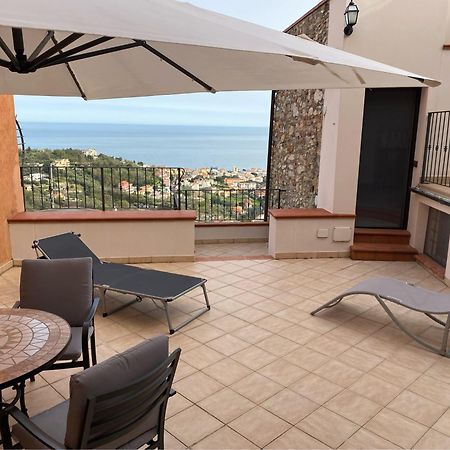 Maison Paradiso: Charme E Relax A פייטרה ליגורה מראה חיצוני תמונה